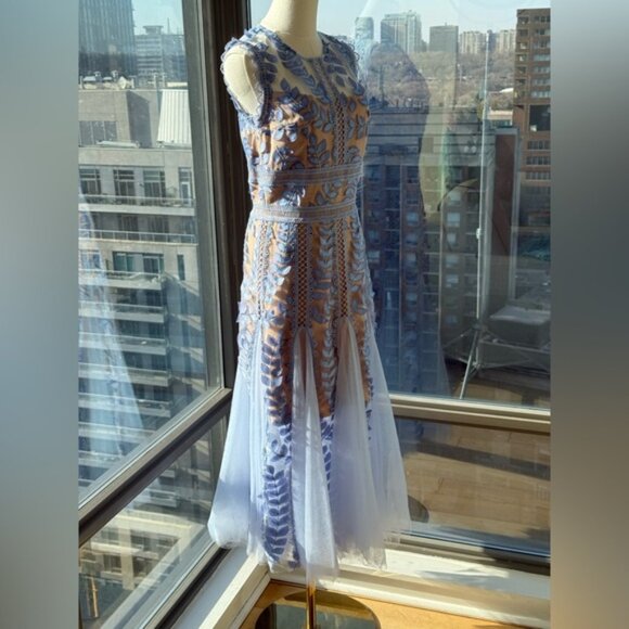 🆕 BRONX & BANCO 🧿 NWOT Violet Flared Embroidered Mesh Midi Dress, Sz M US 6 - Picture 10 of 16
